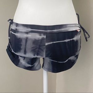 Shakti Side String Short